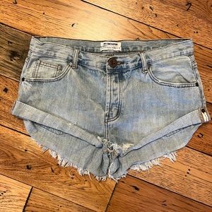 One by One Teaspoon Bandits Shorts light rinse Size 29